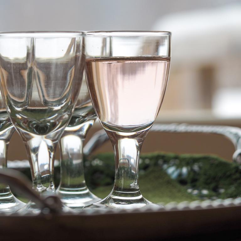 Blackcurrant leaf juice