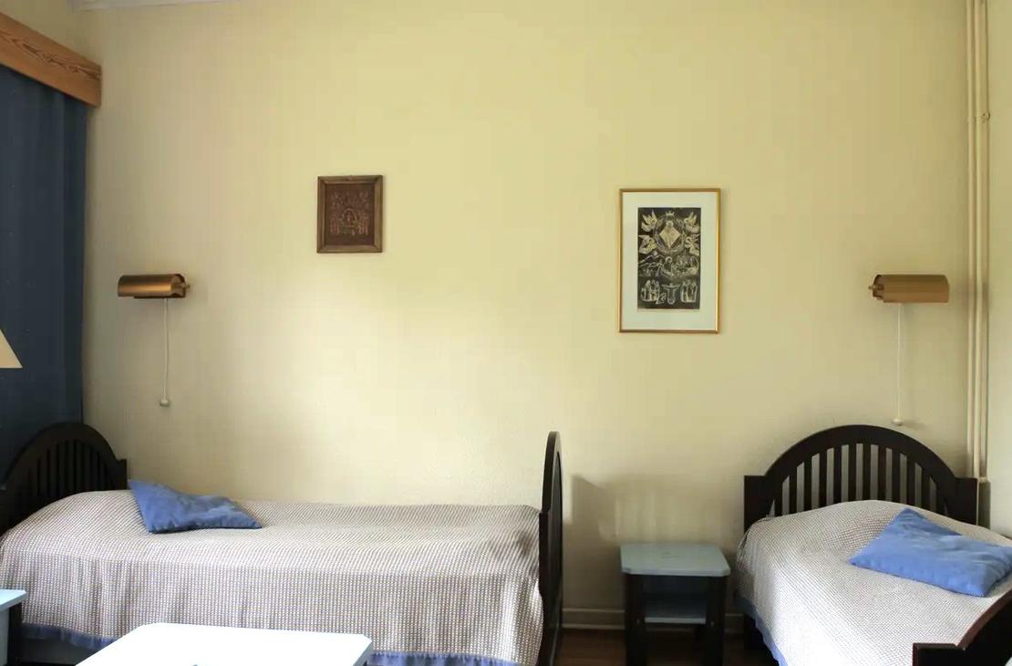 &Auml;ksyt &Auml;mm&auml;t matkatoimisto